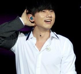 张杰最新照片2017,岁月如歌，魅力依旧